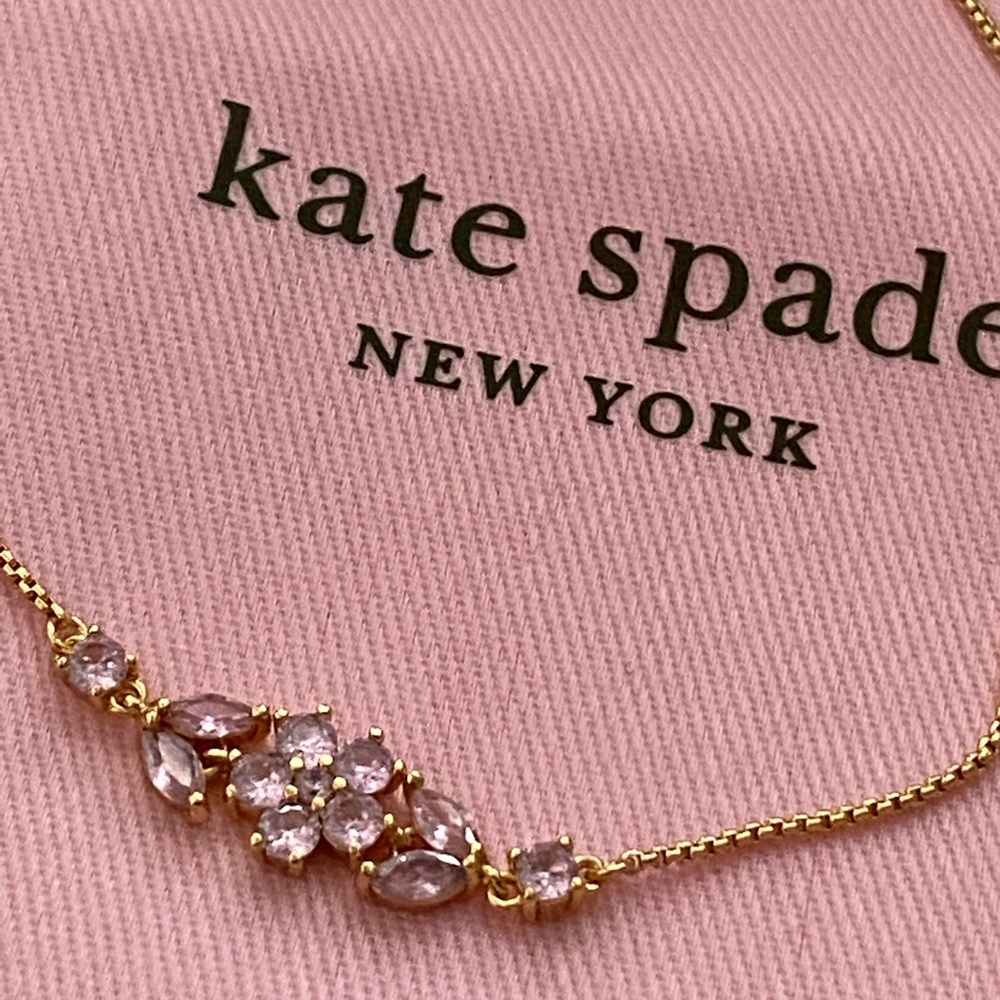🆕 KATE SPADE | Pink Gardenia flower slider bracelet - Picture 11 of 13